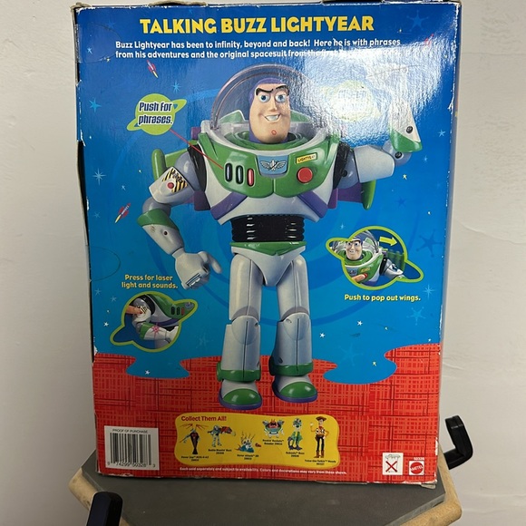 Toy Story and Beyond - Talking Buzz Lightyear- Rare In Box. Disney/Pixar 2001 - Picture 3 of 4